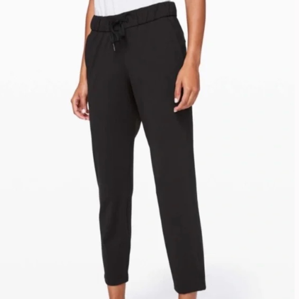 Lululemon On The Fly Ankle Pant Black Size 6